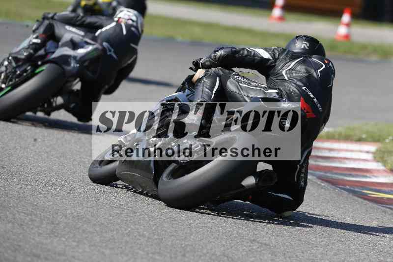 /44 09.08.2025 Plüss Moto Sport ADR/Freies Fahren/backside